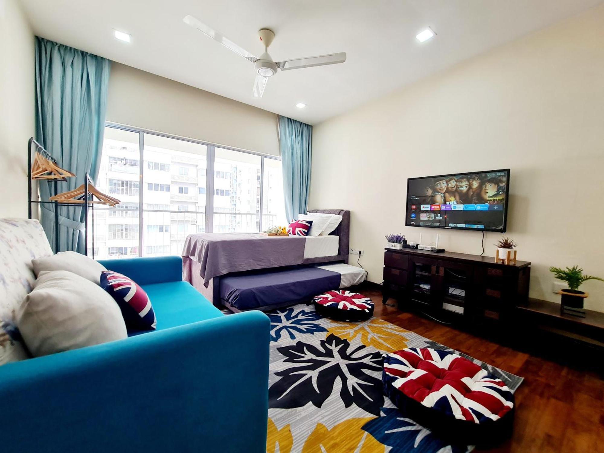 9 Guest 3 Koi Endless Pool Bbq Sunway Lagoon Pyramid Ioi Bkt Jalil Pavillion Bkt Jalil Stadium Apartment