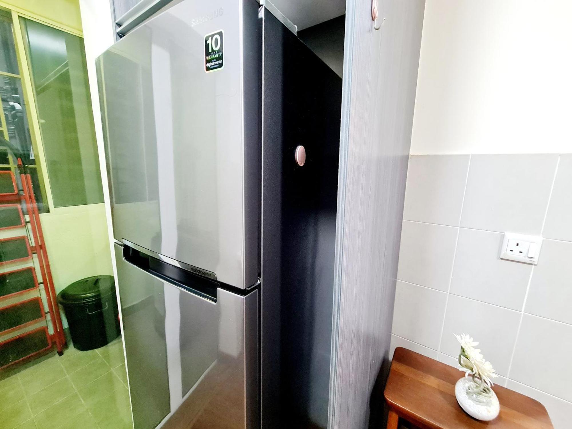 Apartment 9 Guest 3 Koi Endless Pool Bbq Sunway Lagoon Pyramid Ioi Bkt Jalil Pavillion Bkt Jalil Stadium *