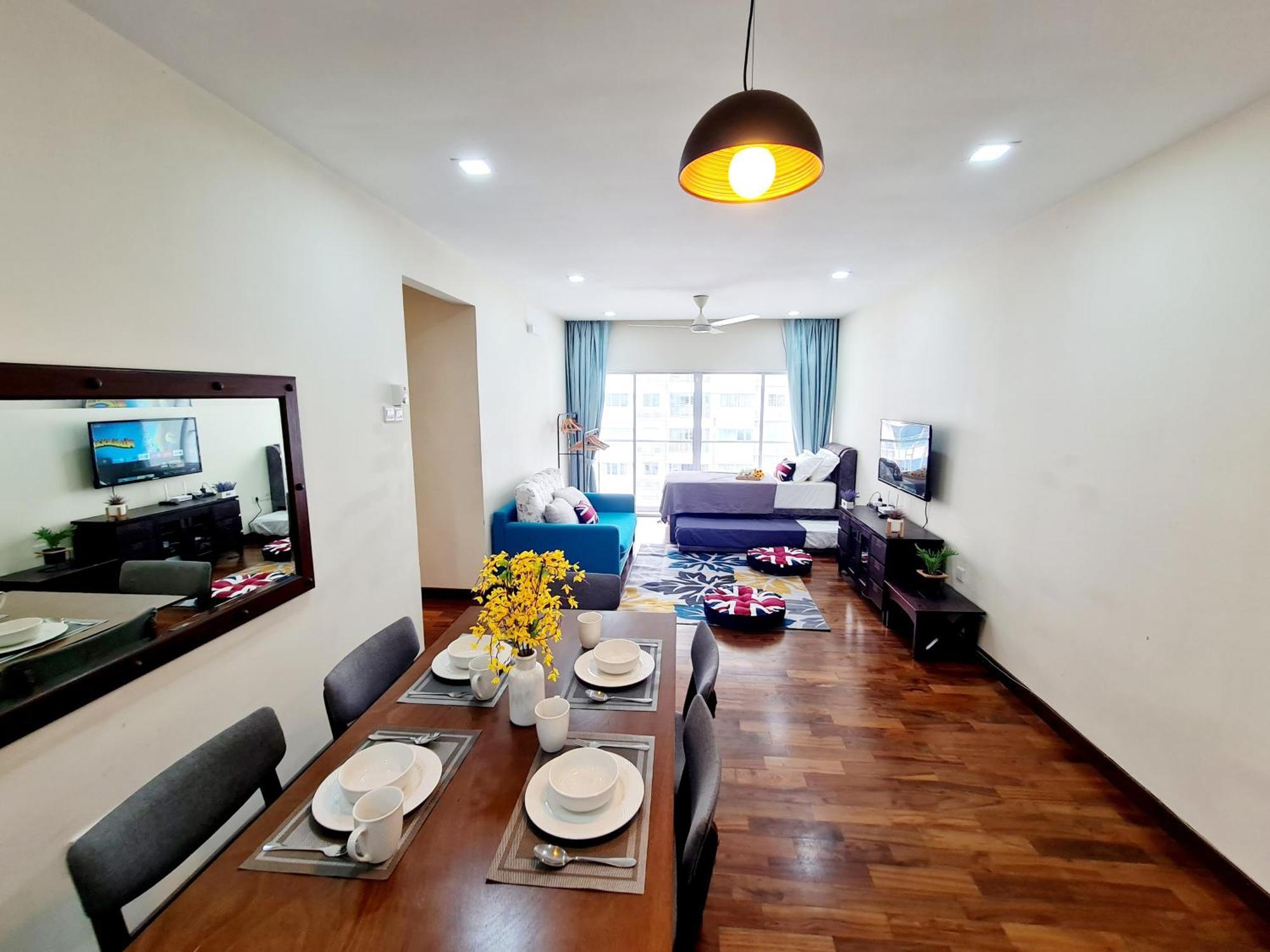 9 Guest 3 Koi Endless Pool Bbq Sunway Lagoon Pyramid Ioi Bkt Jalil Pavillion Bkt Jalil Stadium Puchong